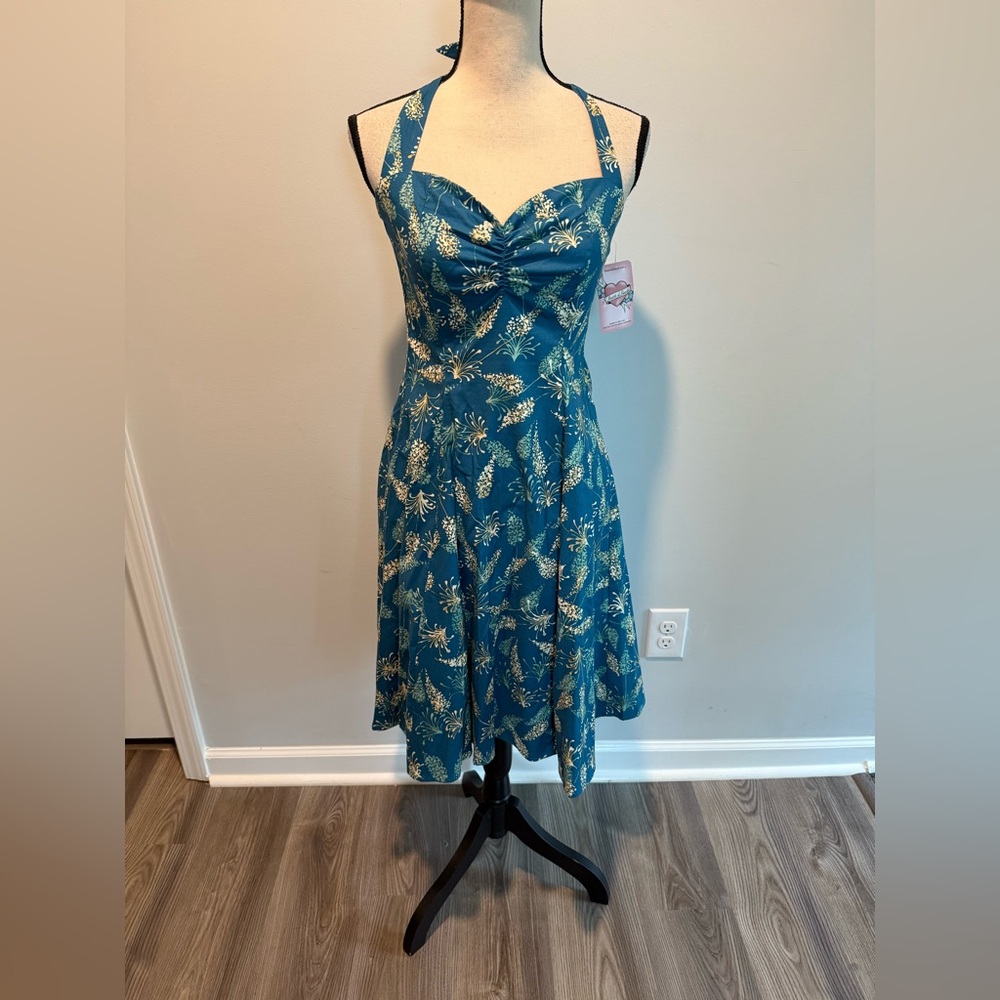 Heart of Haute Blue floral Halter Dress Beach Vacation Cotton NWT $96 sz Small